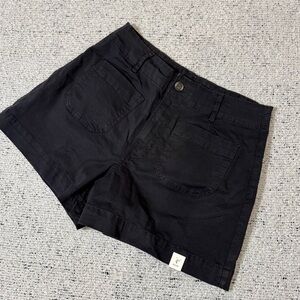 a.n.a Women's Black Cargo Shorts 10